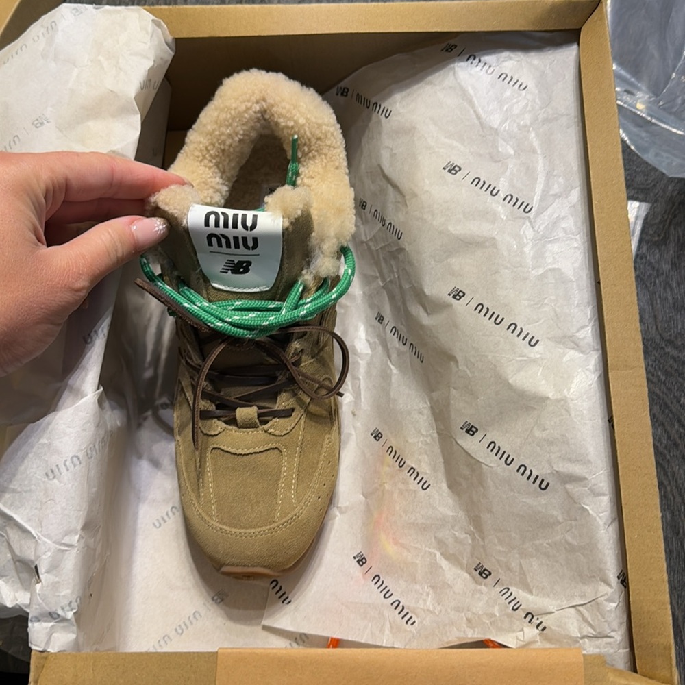 Winter sneakers - Picture 11 of 15